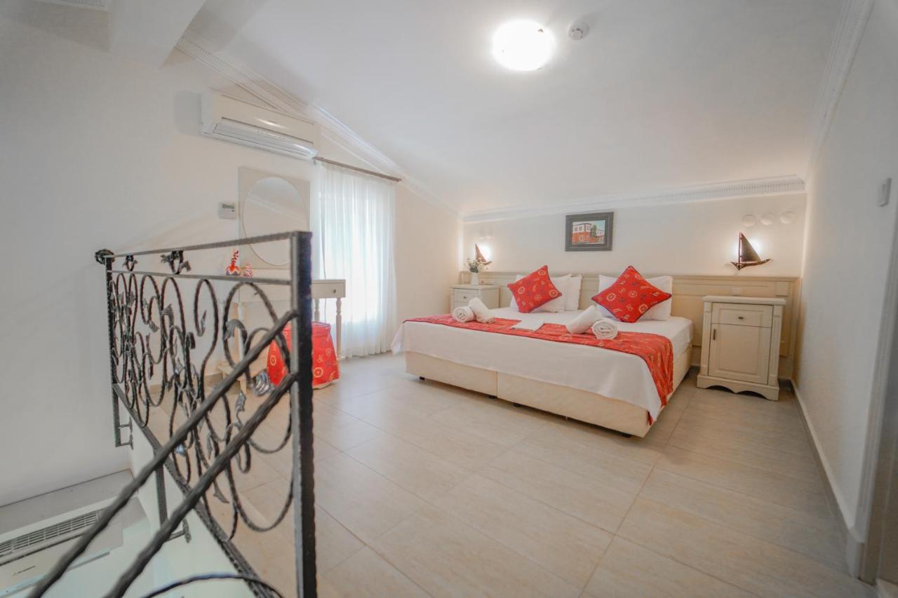 Alacati Marina Palace Eksteriør billede