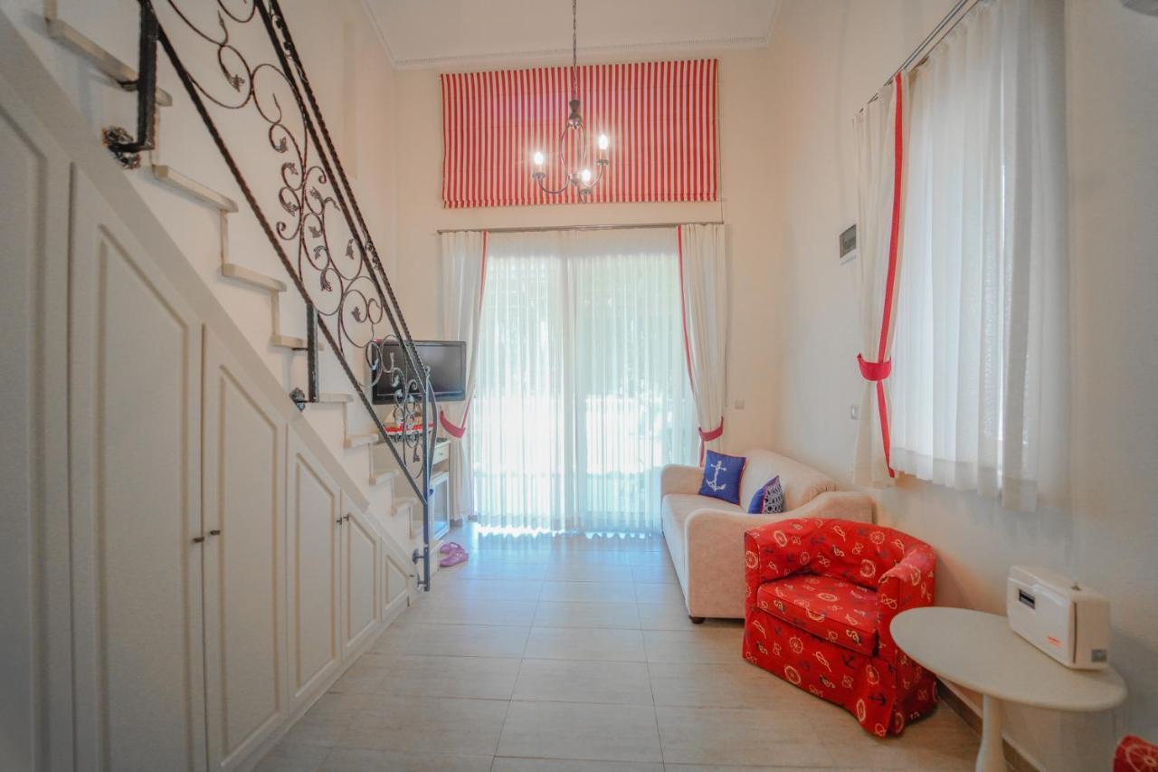 Alacati Marina Palace Eksteriør billede