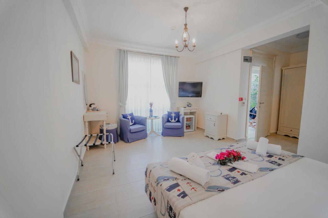 Alacati Marina Palace Eksteriør billede