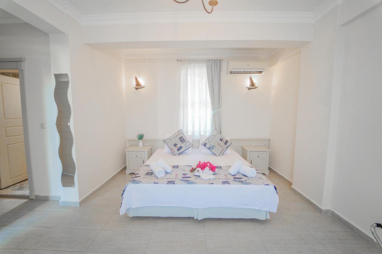 Alacati Marina Palace Eksteriør billede