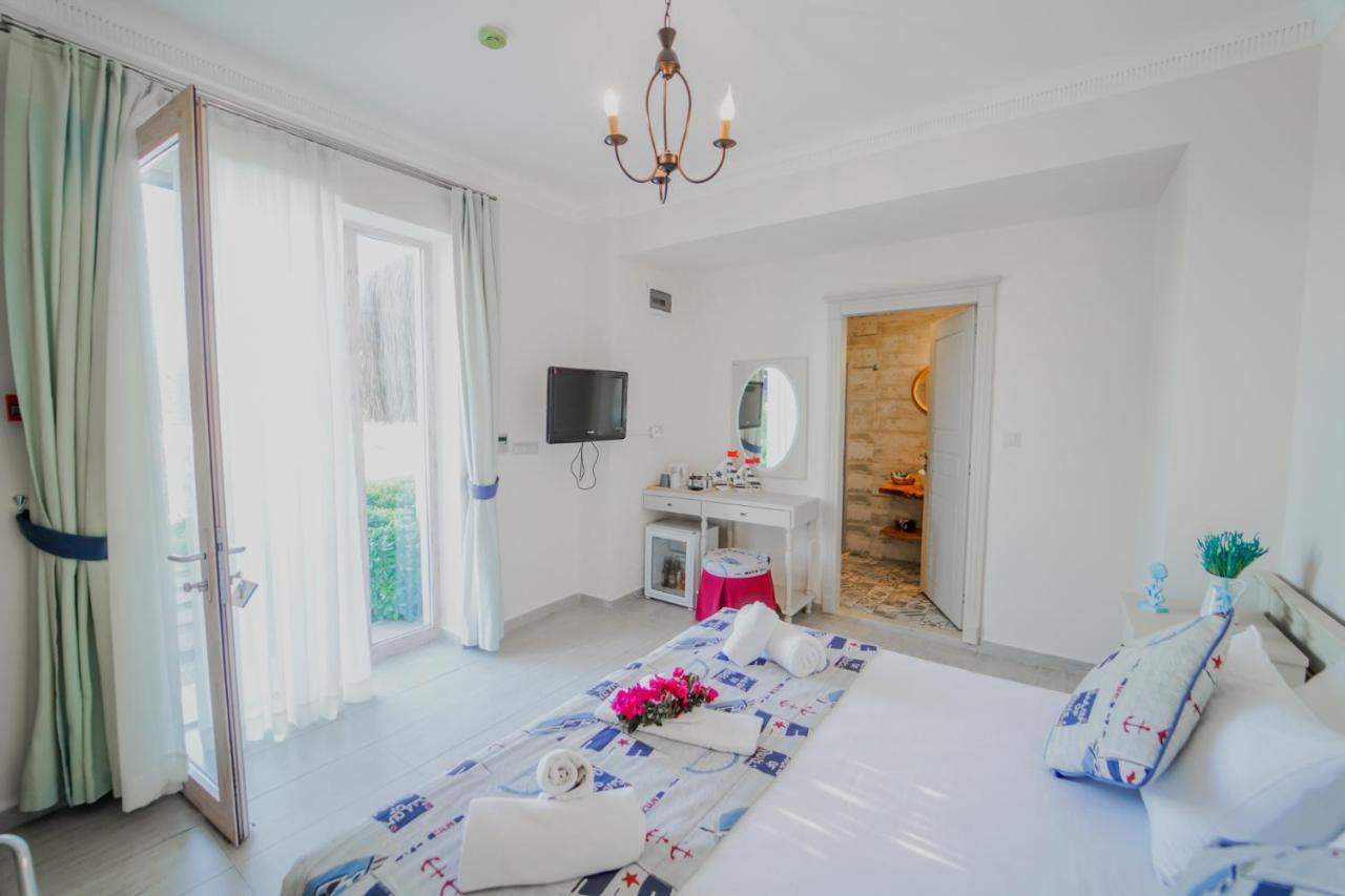 Alacati Marina Palace Eksteriør billede